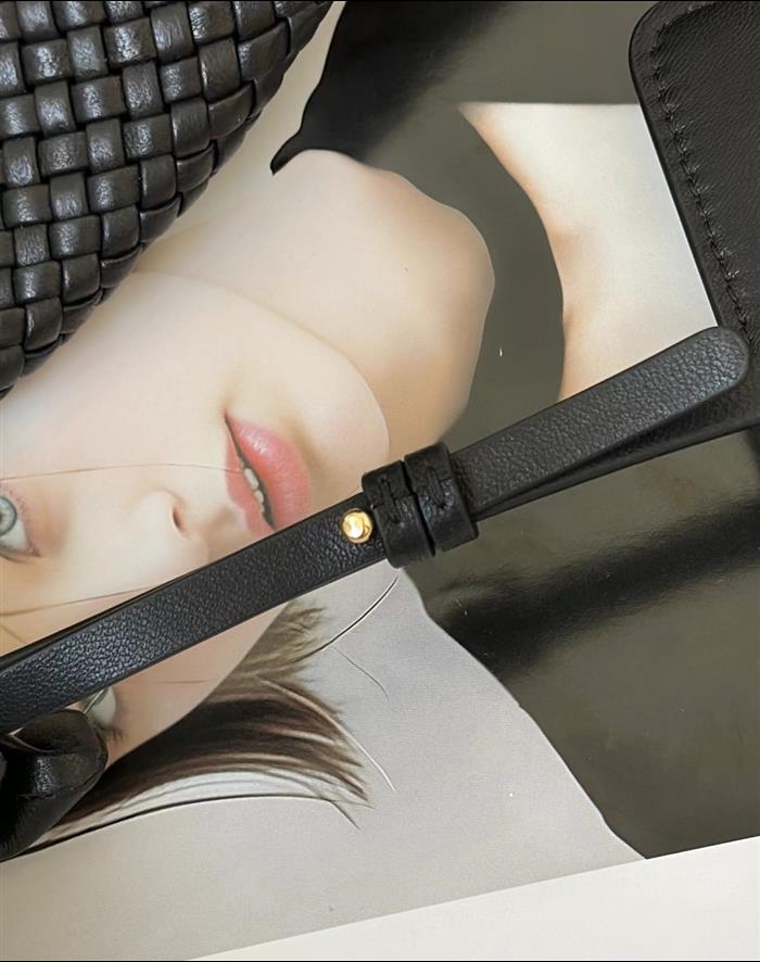 2026 826191233617